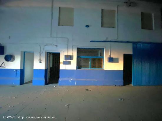 Venta de Nave Industrial en Aldea Moret - CACERES