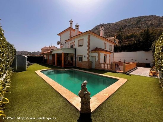 Villa en venta en Jijona (Alicante)