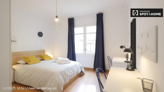 Elegante habitación en alquiler en apartamento de 6 dormitorios en Sarrià-Sant Gervasi - BARCELONA