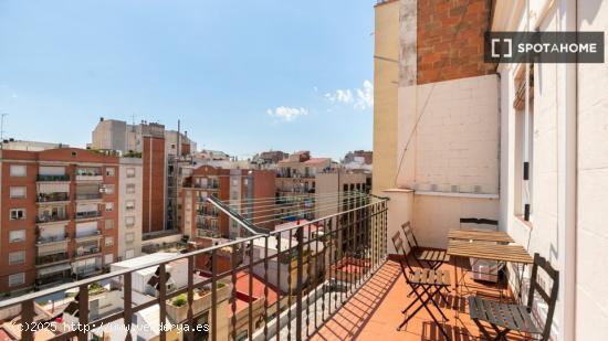 Piso en alquiler a un paso de la Sagrada Familia - BARCELONA