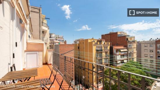 Piso en alquiler a un paso de la Sagrada Familia - BARCELONA