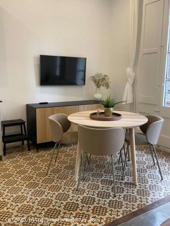  Apartamento entero de 2 dormitorios en Barcelona. - BARCELONA 