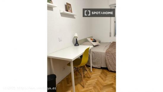 Habitación en piso compartido en San Sebastián de los Reyes. - MADRID