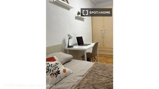 Habitación en piso compartido en San Sebastián de los Reyes. - MADRID