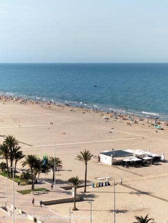 LOCAL COMERCIAL EN FUNCIONAMIENTO EN PRIMERA LINEA DE PLAYA GANDIA - VALENCIA