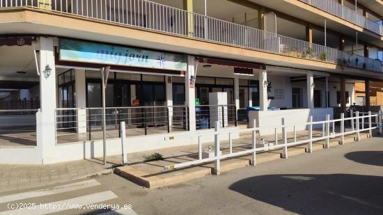 Se vende un local reformado con licencia de restaurante muy cerca del mar - BALEARES