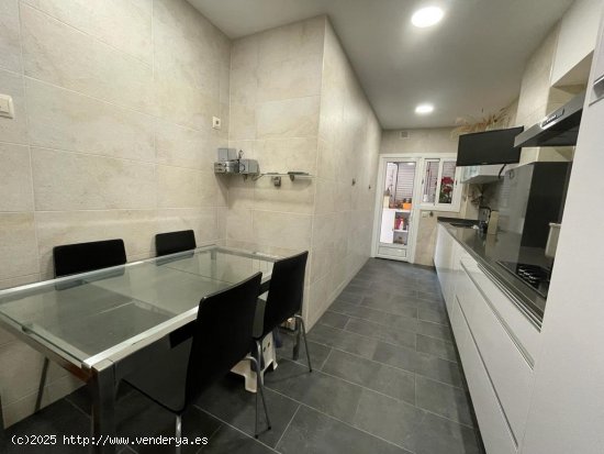 Piso en venta  en Hospitalet de Llobregat, l - Barcelona