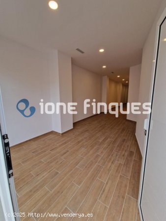 Local comercial en venta  en Montcada i Reixac - Barcelona