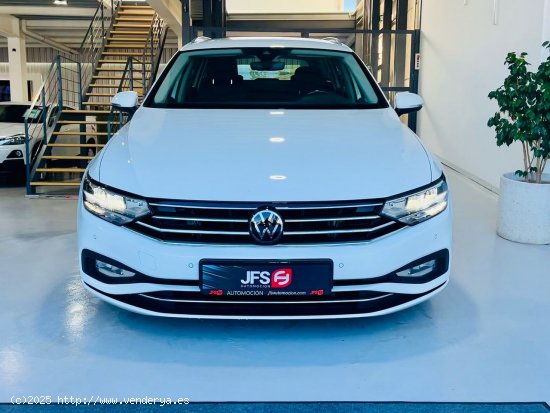 Volkswagen Passat Variant Automático 1.6 TDI 120 CV - Benalup