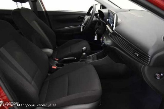 Hyundai i20 1.2 MPI Klass de 2024 con 5.243 Km por 18.500 EUR. en Navarra