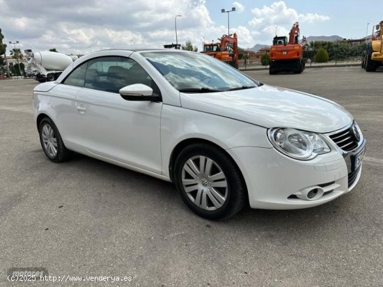 Volkswagen Eos 2.0 TDI CABRIO 140 CV. de 2008 con 123.000 Km por 12.000 EUR. en Murcia