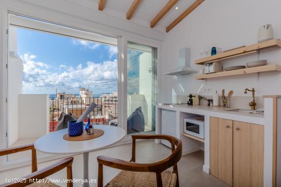  VENTA DOS APARTAMENTOS EN DUPLEX EN CASCO ANTIGUO - CON LICENCIA TURISTICA - ALICANTE 