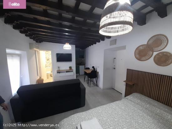  ESTUPENDO APARTAMENTO AMUEBLADO EN EL CENTRO DE JEREZ - CADIZ 