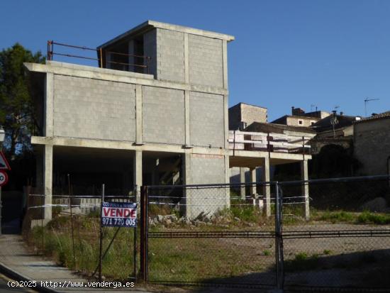 SOLAR URBANO EN COSTITX - BALEARES