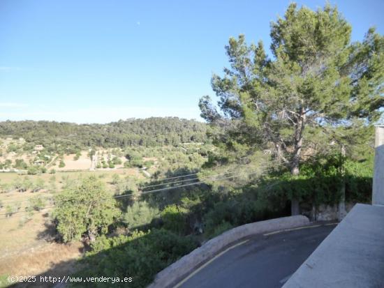 SOLAR URBANO EN COSTITX - BALEARES