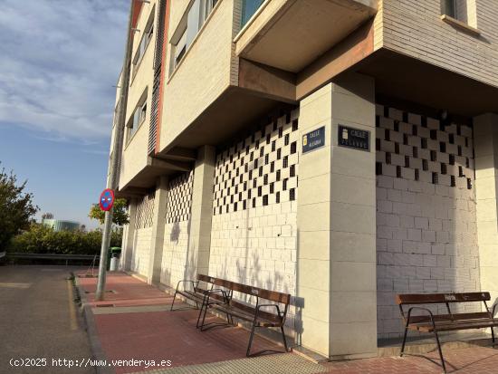  LOCAL COMERCIAL EN BENIAJAN - MURCIA 