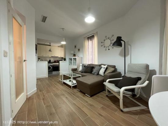 Precioso apartamento en el centro de Granada - GRANADA