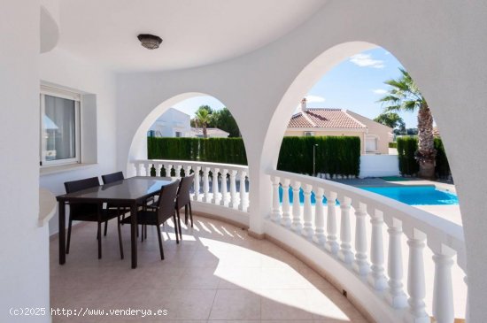 Chalet en venta en Rojales (Alicante)