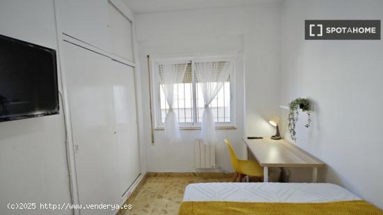 Habitación en piso compartido en Cartagena - MURCIA