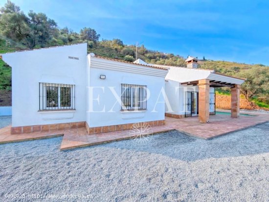 Casa en venta en Viñuela (Málaga)