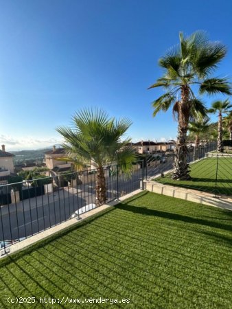 Villa en venta en Polop (Alicante)