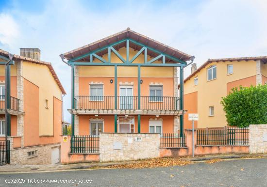 CHALET INDIVIDUAL EN LA MEJOR ZONA DE CIZUR MAYOR - NAVARRA