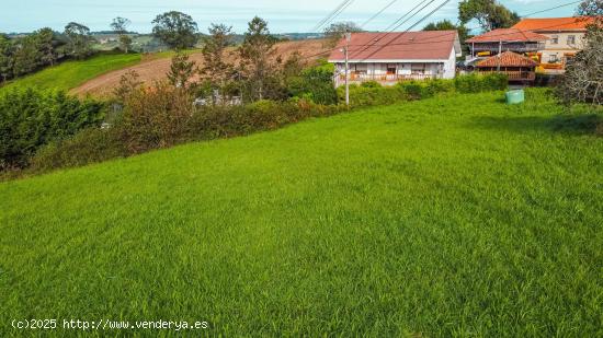 Finca edificable con vistas al mar en Perlora - ASTURIAS