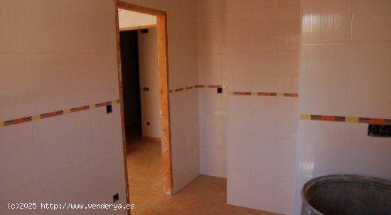 Apartamento en venta en Ayora (Valencia)