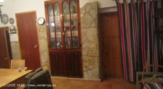 Casa en venta en Teresa de Cofrentes (Valencia)