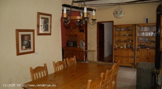 Casa en venta en Zarra (Valencia)