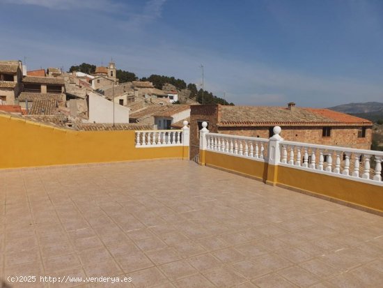 Casa en venta en Teresa de Cofrentes (Valencia)