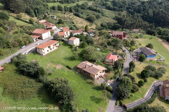 Finca en venta en Gijón (Asturias)