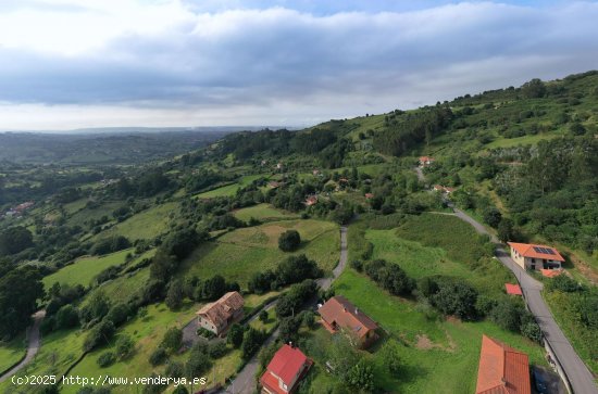 Finca en venta en Gijón (Asturias)