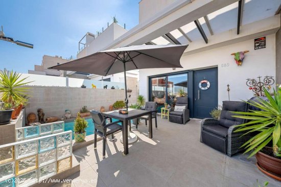 Casa en venta en Orihuela (Alicante)