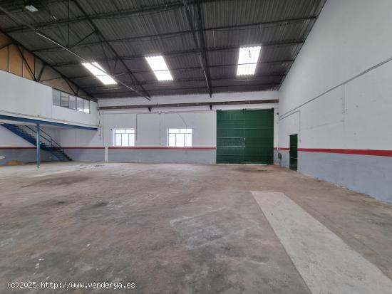 SE VENDE NAVE COMERCIAL PARA CUALQUIER TIPO DE NEGOCIO EN LA ALGUEÑA - ALICANTE