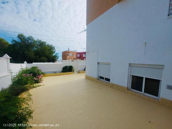 Casa en Gran Alacant totalmente reformada - ALICANTE