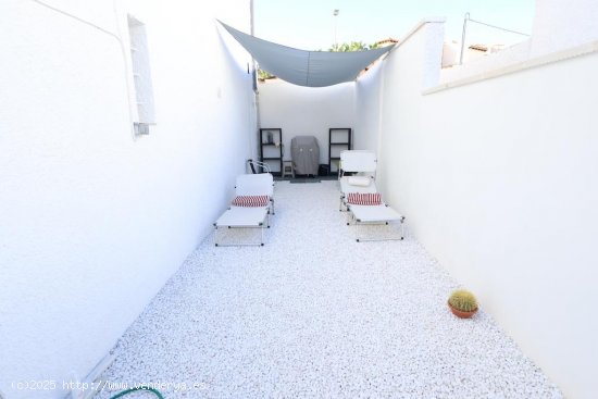 Bungalow en venta en Torrevieja (Alicante)