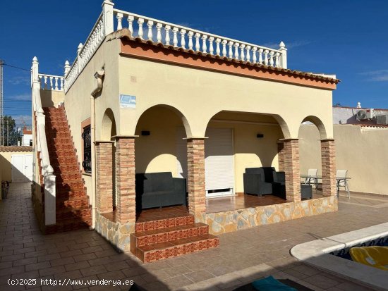 Chalet en venta en Orihuela (Alicante)