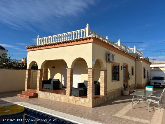 Chalet en venta en Orihuela (Alicante)