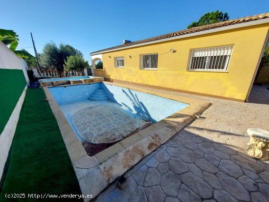 Villa en venta en Olocau (Valencia)