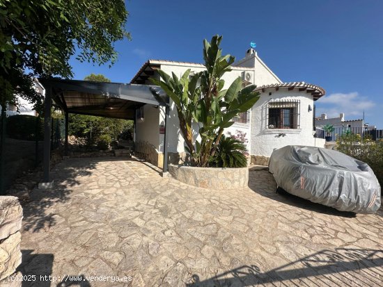 Villa en venta en Pego (Alicante)