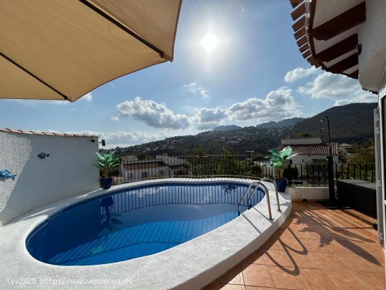 Villa en venta en Pego (Alicante)