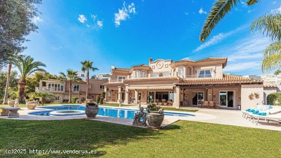  Villa en venta a estrenar en Marbella (Málaga) 