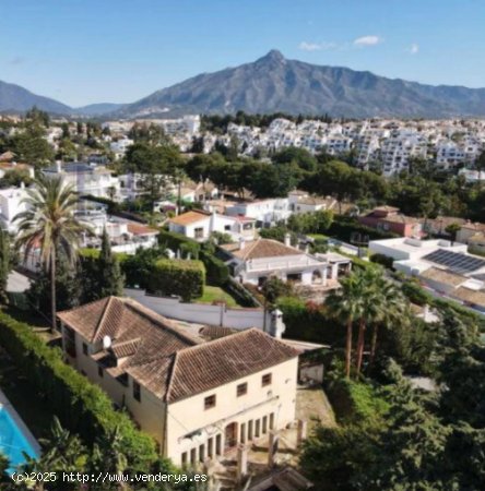  Villa en venta a estrenar en Marbella (Málaga) 