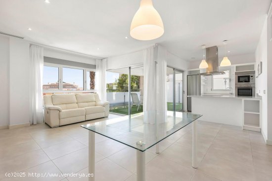 Apartamento en venta en Torrevieja (Alicante)