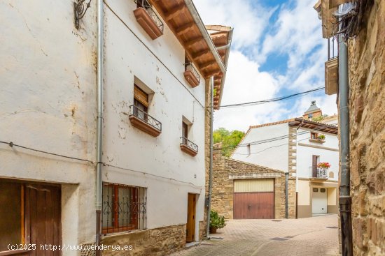 Casa en venta en Monreal (Navarra)