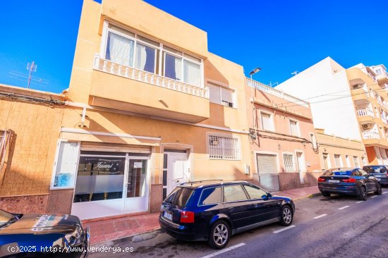  Villa en venta en Torrevieja (Alicante) 