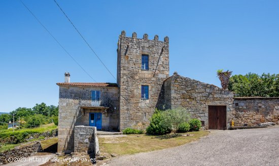 Villa en venta en Baños de Molgas (Orense)