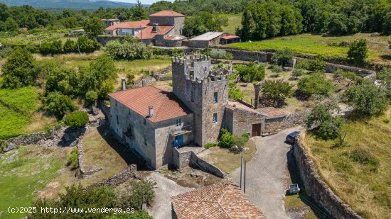 Villa en venta en Baños de Molgas (Orense)