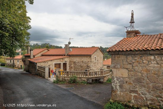 Casa en venta en Agolada (Pontevedra)